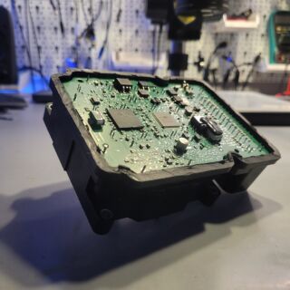 Naprawa sterowników ABS