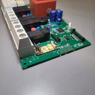 Naprawa elektroniki Olsztyn - wymiana uszkodzonego przekaźnika