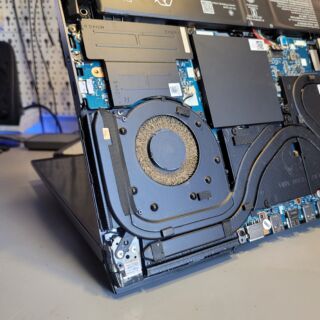 Lenovo Legion wymagający konserwacji układu chłodzenia