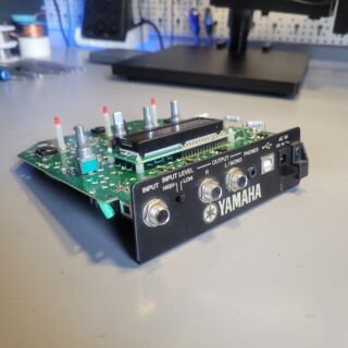 Naprawa Yamaha MagicStomp UB99